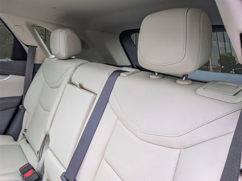 New 2025 Cadillac XT5 Premium Luxury image 14