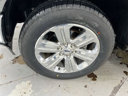 Used 2019 Ford F150 XLT w/ Equipment Group 302A Luxury image 26