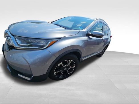 Used 2018 Honda CR-V Touring image 2