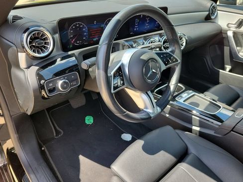 Used 2025 Mercedes-Benz CLA 250 4MATIC image 18