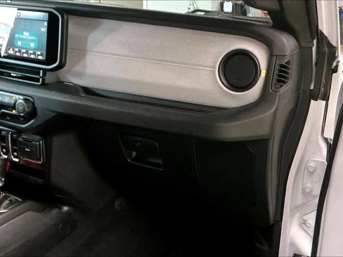 Used 2026 Jeep Wrangler Sport image 19