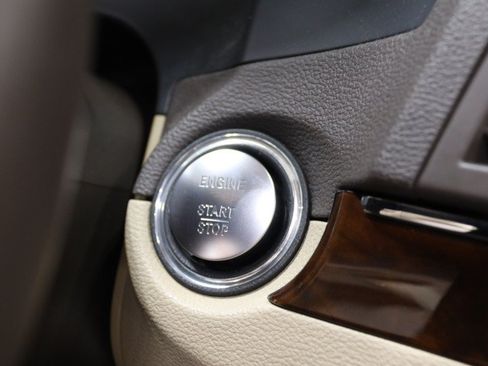 Used 2013 Mercedes-Benz E 350 Cabriolet image 64