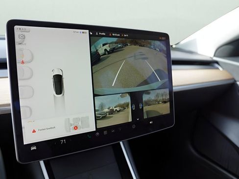 Used 2020 Tesla Model 3 Standard Range image 18