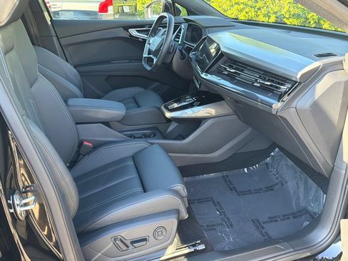 Used 2024 Audi Q4 e-tron Premium w/ Convenience Package AWD/4WD image 11