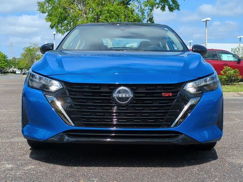 New 2025 Nissan Sentra SR image 9