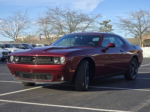 Used 2023 Dodge Challenger SXT w/ Blacktop Package image 11