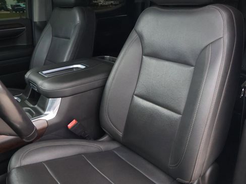 Used 2022 GMC Sierra 1500 SLT RWD image 13