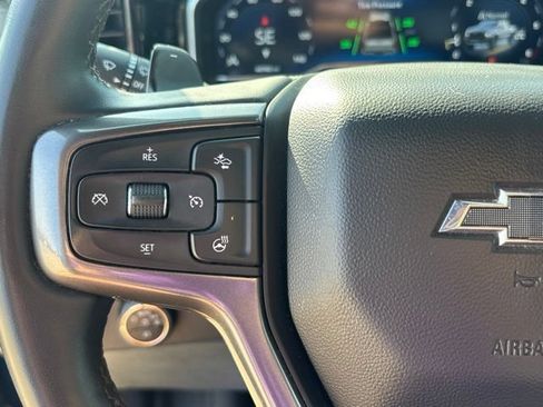 Used 2023 Chevrolet Silverado 1500 ZR2 w/ Technology Package AWD/4WD image 9