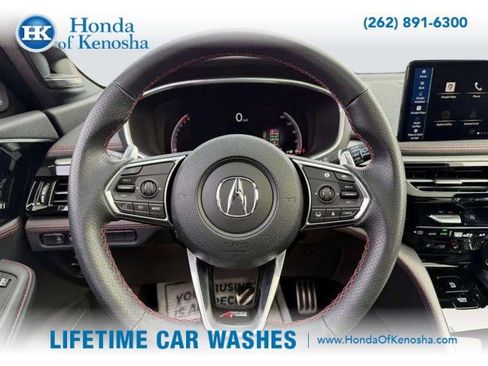 Used 2025 Acura MDX A-Spec image 11