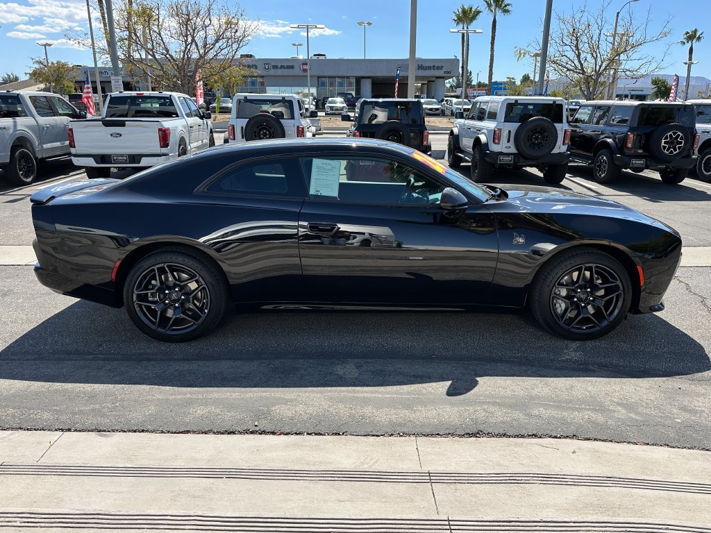 Used 2026 Dodge Charger Scat Pack AWD/4WD image 9