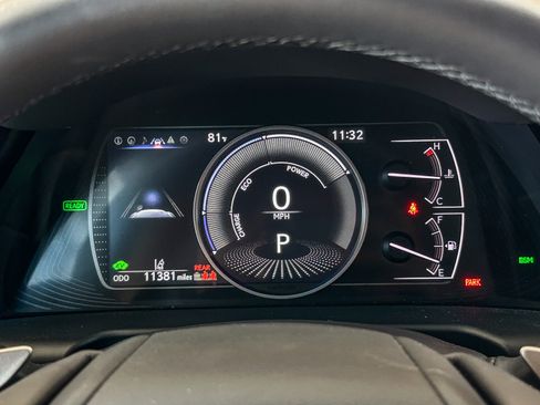 Used 2025 Lexus ES 300h w/ Premium Package FWD image 21