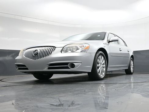 Used 2011 Buick Lucerne CXL w/ Driver Confidence Package image 37