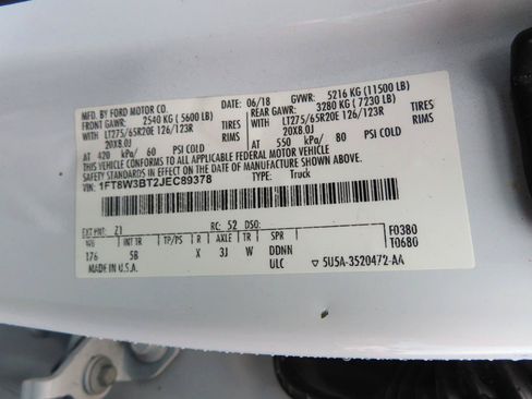 Used 2018 Ford F350 4x4 Crew Cab Super Duty image 27