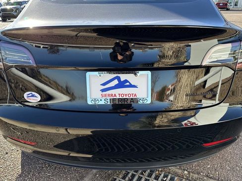 Used 2019 Tesla Model 3 Long Range image 4