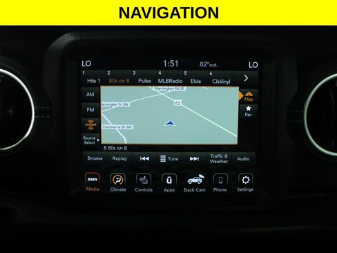 Used 2022 Jeep Wrangler Unlimited Sahara w/ Dual Top Group AWD/4WD image 8