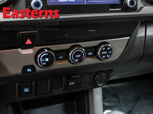 Used 2022 Toyota Tacoma SR image 19