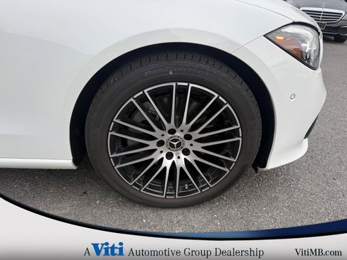 Used 2025 Mercedes-Benz C 300 4MATIC Sedan image 15
