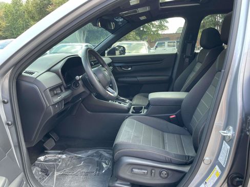 Used 2024 Honda CR-V Sport image 4