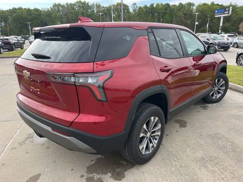 New 2026 Chevrolet Equinox LT FWD image 8