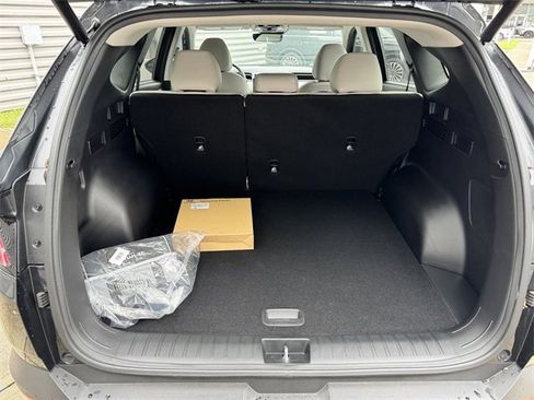 Used 2024 Hyundai Tucson Limited image 8