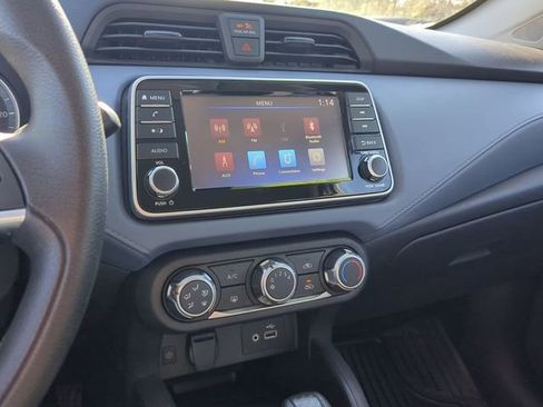 Used 2023 Nissan Versa SV image 29