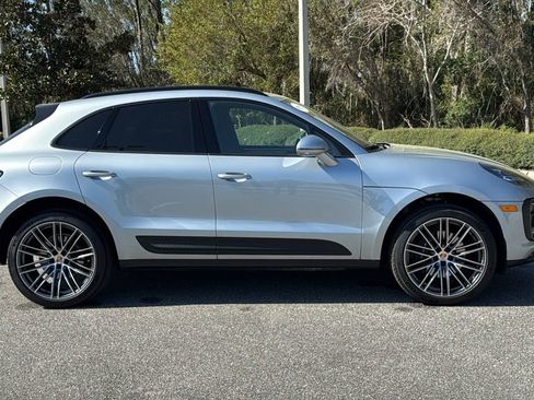 Certified 2026 Porsche Macan AWD/4WD image 28