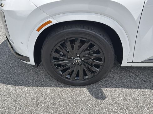 Used 2025 Hyundai Palisade Calligraphy AWD/4WD image 13