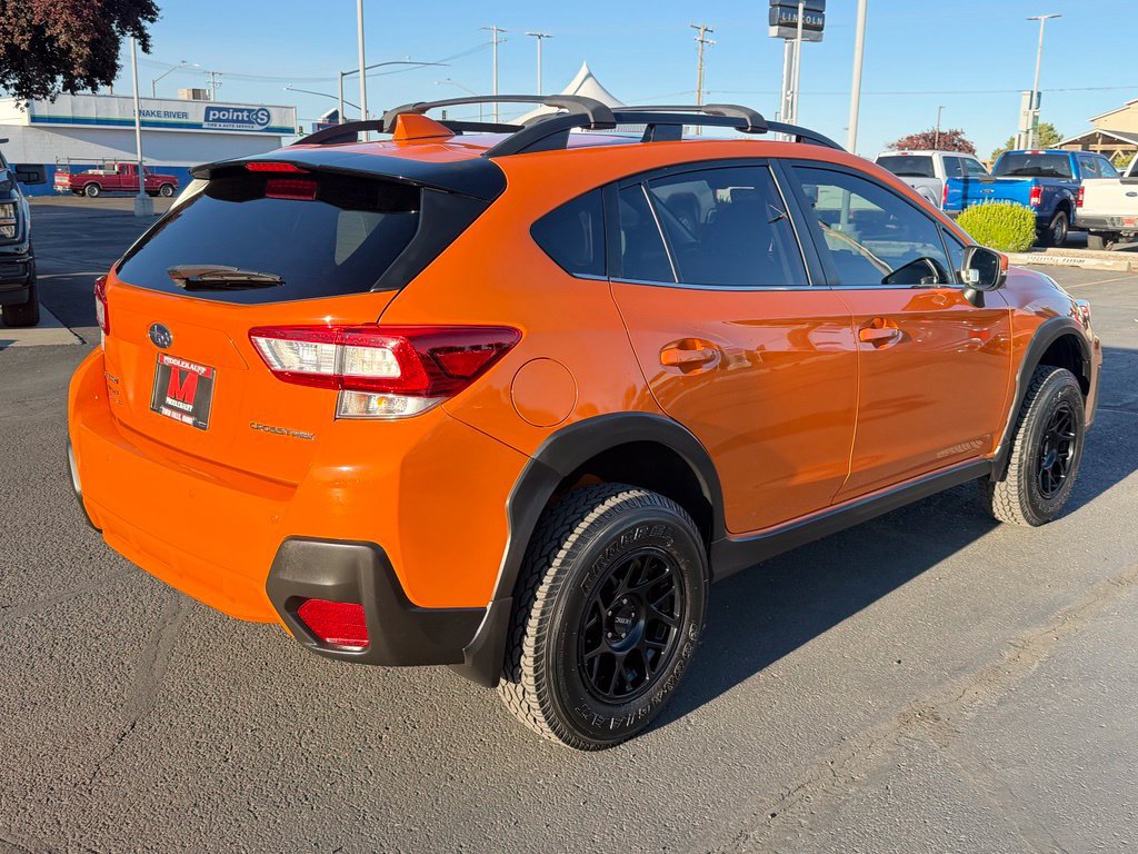 Used 2018 Subaru Crosstrek 2.0i Limited AWD/4WD image 3