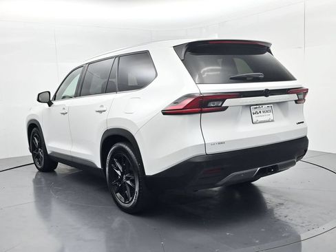 Used 2025 Toyota Grand Highlander FWD image 6