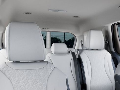 New 2026 Kia Carnival EX image 31