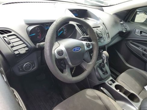 Used 2016 Ford Escape S FWD image 10