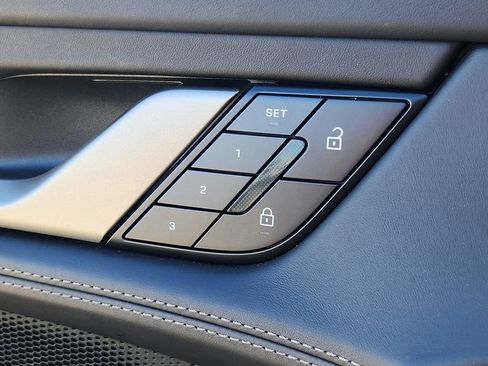 Certified 2025 Porsche Taycan Turbo image 24