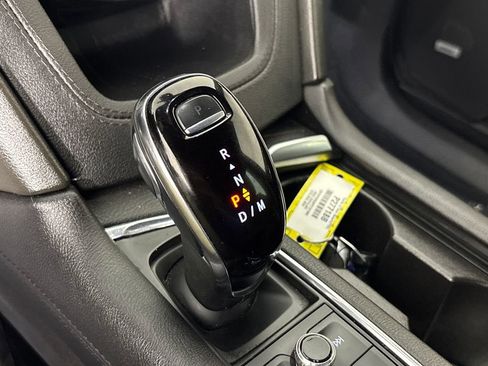 Used 2023 Cadillac XT6 Premium Luxury image 22