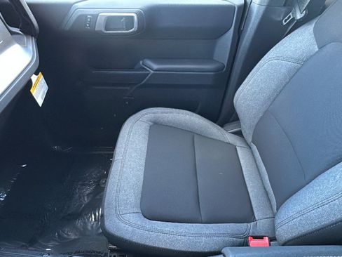 New 2025 Ford Bronco Big Bend image 12