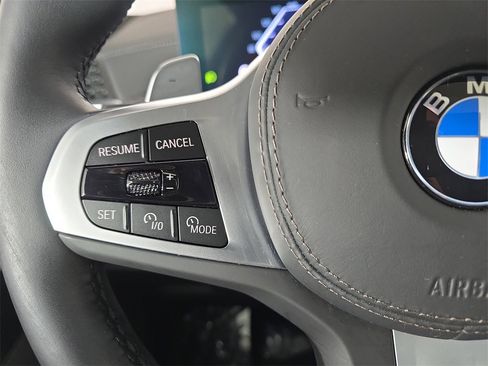 Certified 2025 BMW X5 xDrive40i w/ M Sport Package image 17