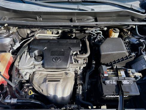 Used 2014 Toyota RAV4 Limited image 35