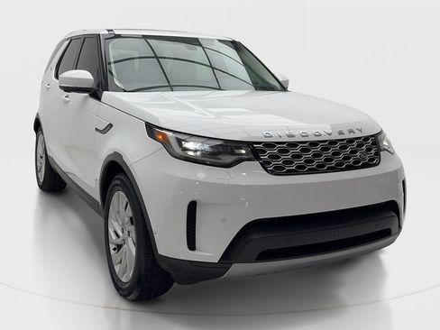 Used 2023 Land Rover Discovery S AWD/4WD image 2