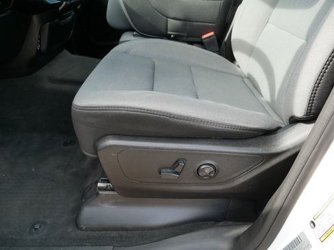 Used 2020 RAM 1500 Big Horn AWD/4WD image 20