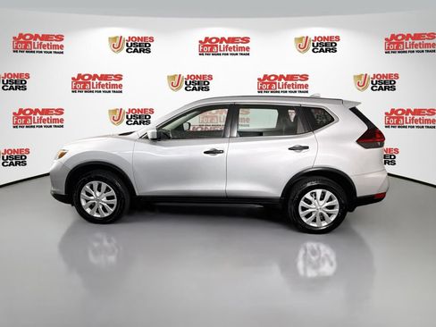 Used 2019 Nissan Rogue S AWD/4WD image 12