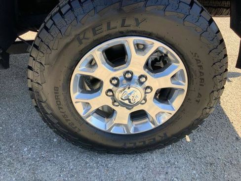 Certified 2023 RAM 2500 Laramie AWD/4WD image 11