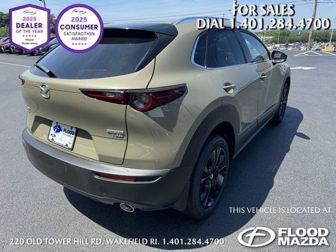 New 2025 MAZDA CX-30 Carbon image 4