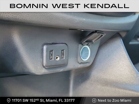 Used 2023 Chevrolet Traverse LS image 20