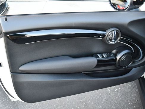 Used 2024 MINI Cooper S w/ Seaside Edition image 59