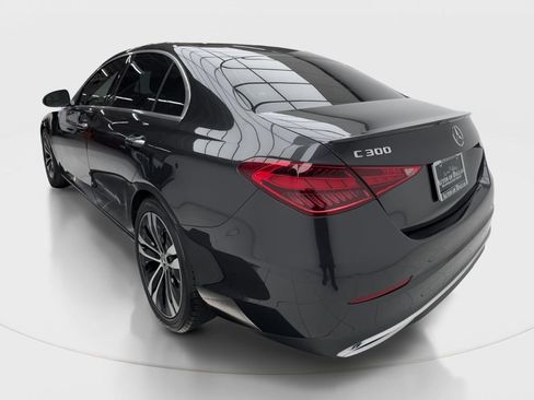 Used 2022 Mercedes-Benz C 300 Sedan image 10
