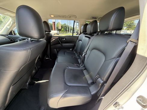 Used 2024 Nissan Armada SV AWD/4WD image 30
