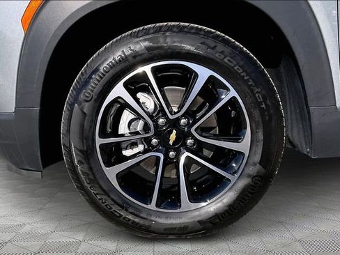 Used 2024 Chevrolet TrailBlazer LT w/ LT Cold Weather Package image 21