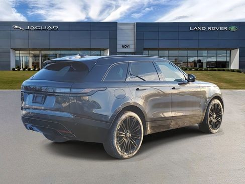 New 2026 Land Rover Range Rover Velar Dynamic SE image 3