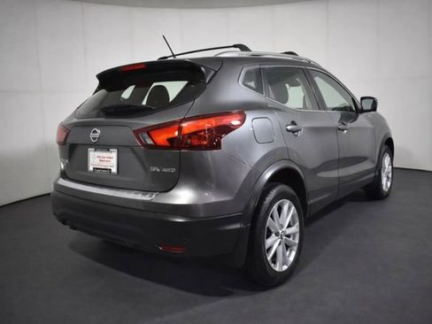 Used 2019 Nissan Rogue Sport SV w/ Technology Package image 4