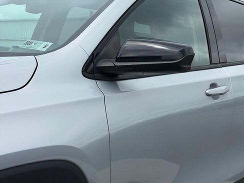Used 2021 GMC Terrain SLE w/ Driver Convenience Package AWD/4WD image 6