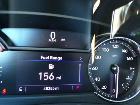 Used 2020 Cadillac XT4 Premium Luxury w/ Cold Weather Package image 27